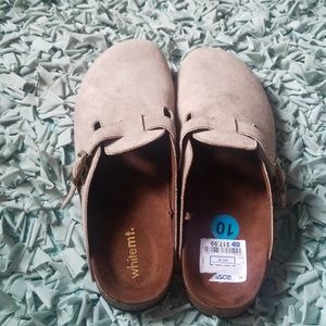 Womens Whitemt slide ons